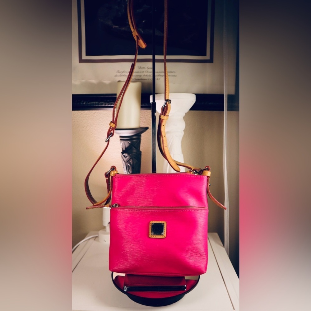 Dooney & Bourke Pink Pebble Grain Letter Carrier Crossbody